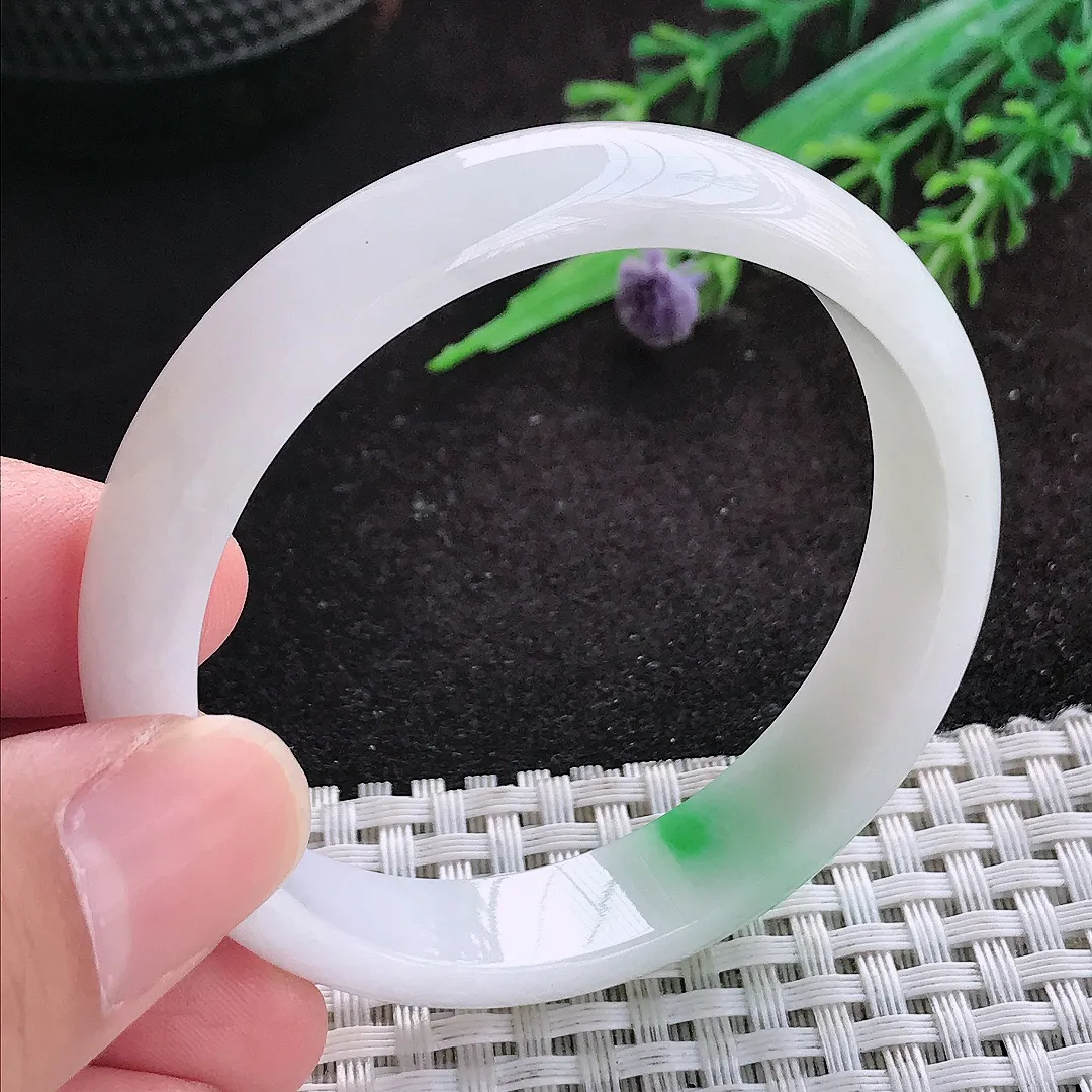 自然光51/11.2/5.9老坑精美温润白底青阳绿手镯翡翠玉镯子小圈口手环