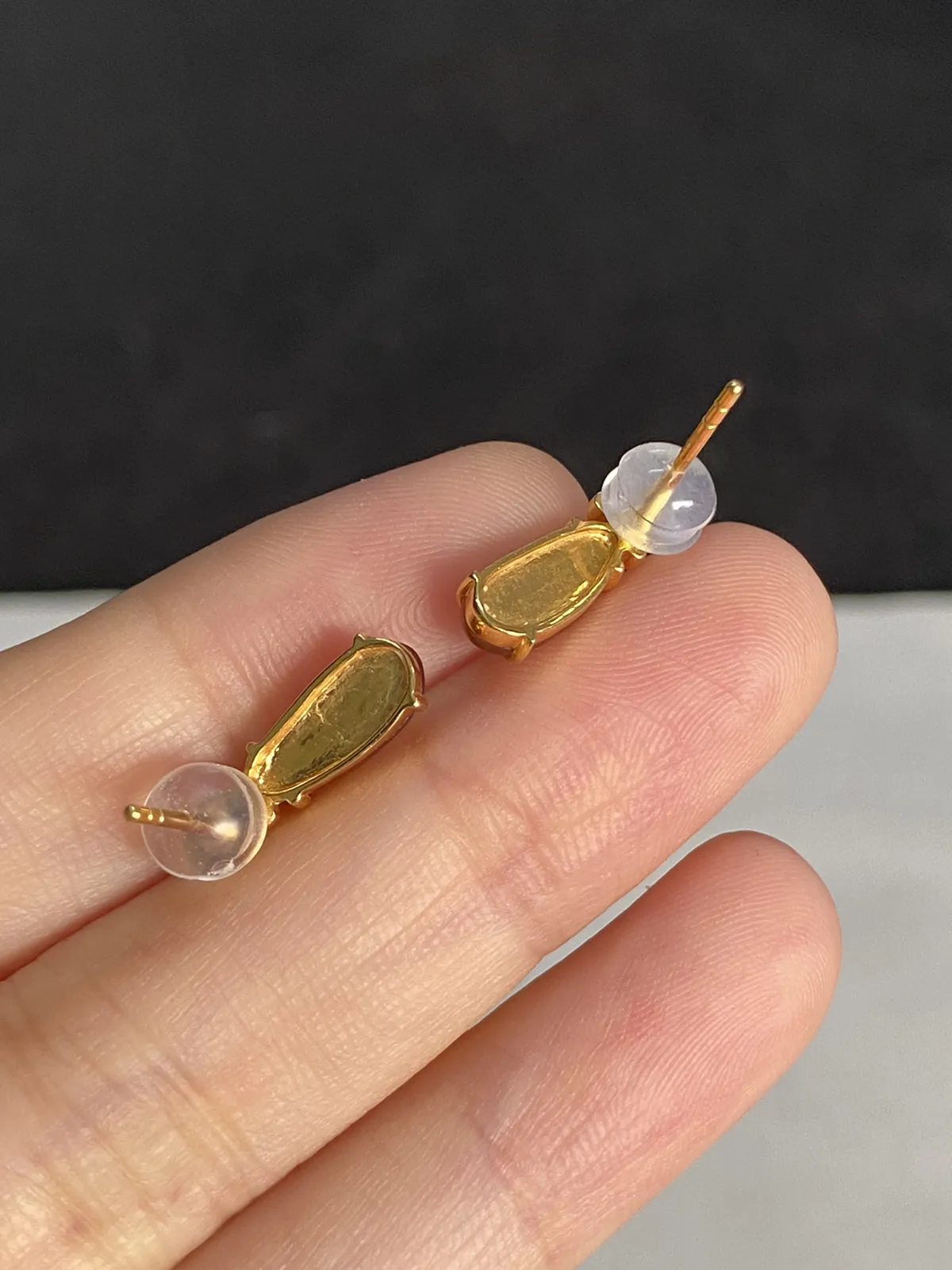 翡翠耳钉，印记：Au750,伴钻石