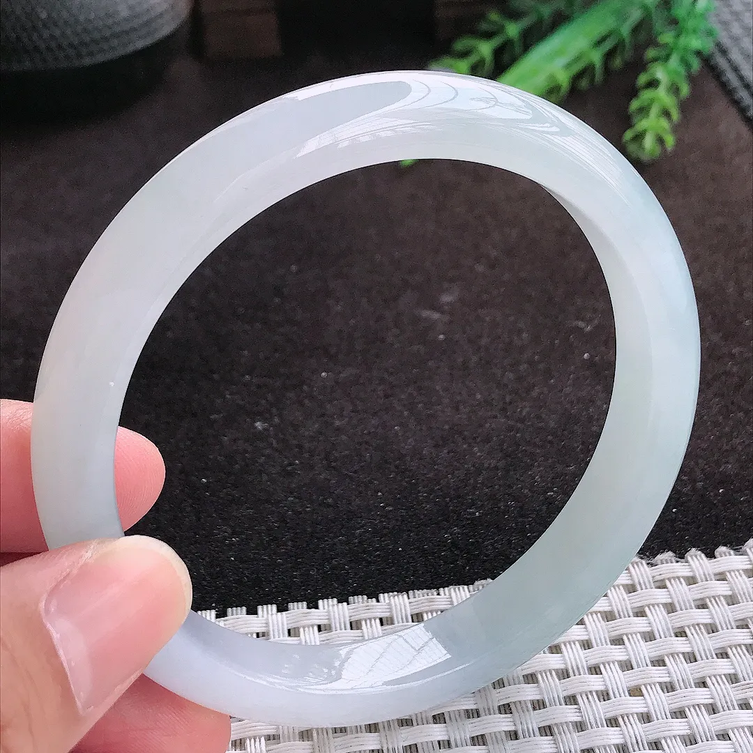 自然光63.5/11/8.6老坑冰胶果冻冰纯白月光大圈口手镯翡翠玉镯子手环