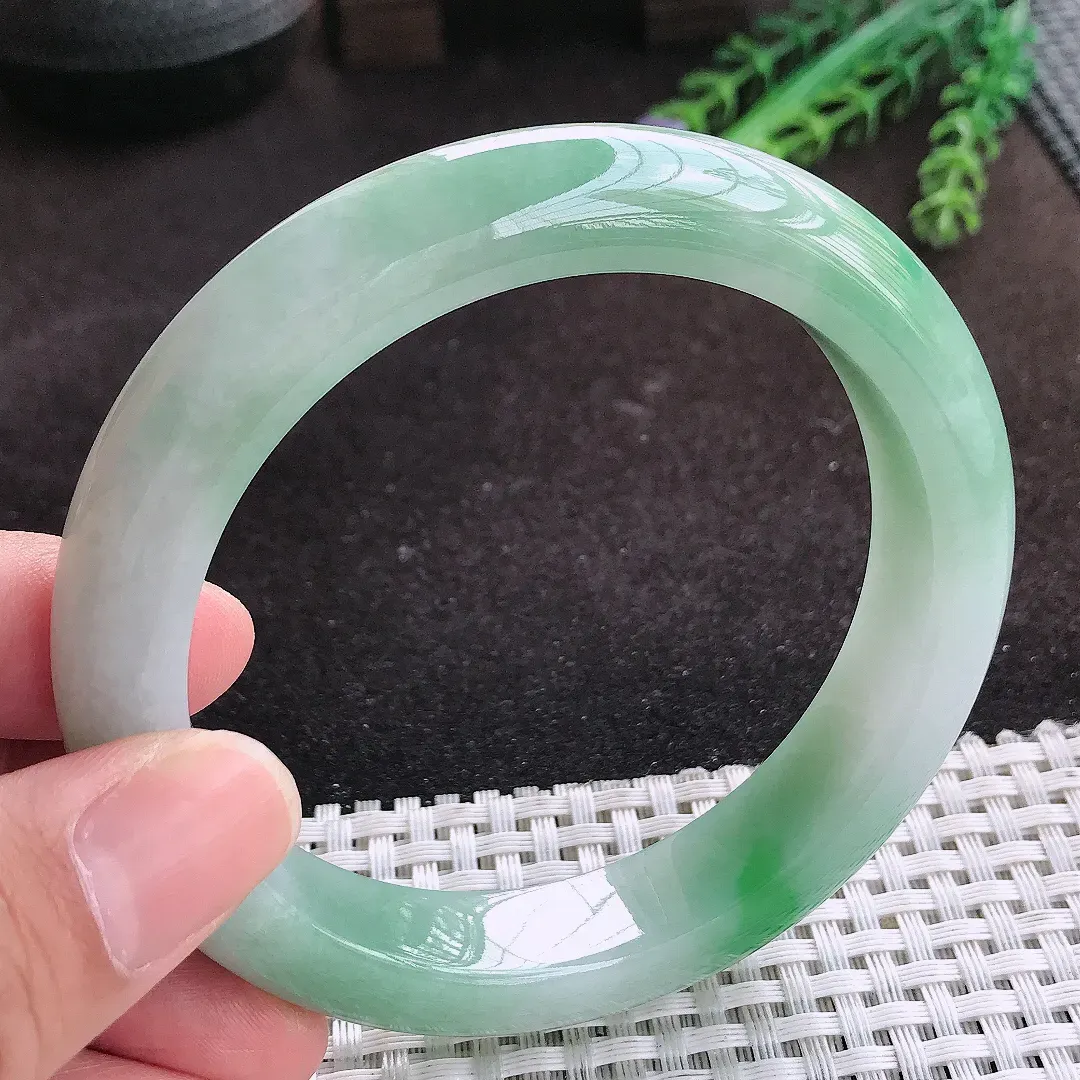 自然光61.5/13.2/9.8老坑冰润水灵飘花大圈口手镯翡翠玉镯子美人镯手环