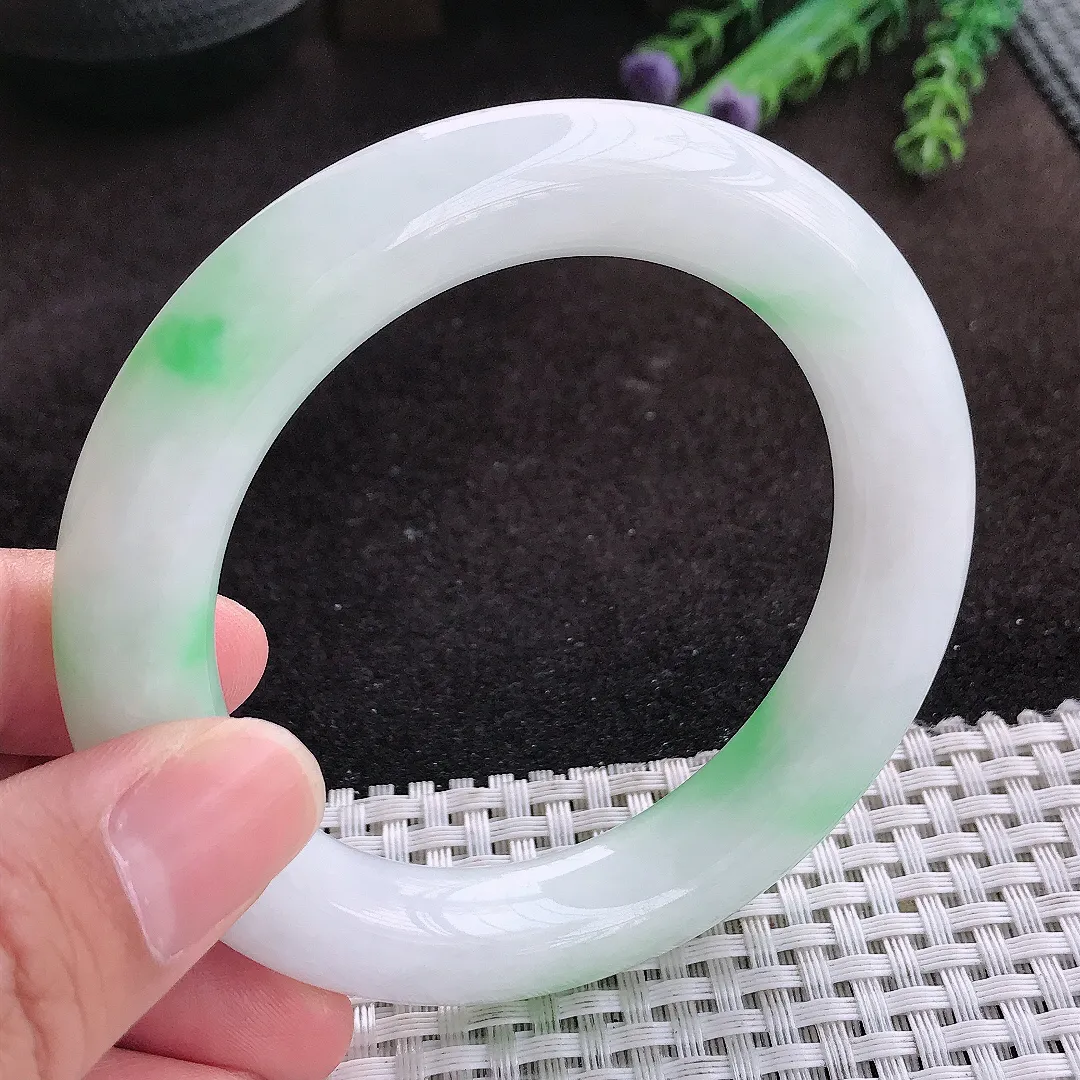 自然光56/11.8/12老坑秀气温润飘绿圆条手镯翡翠玉镯子美人镯手环