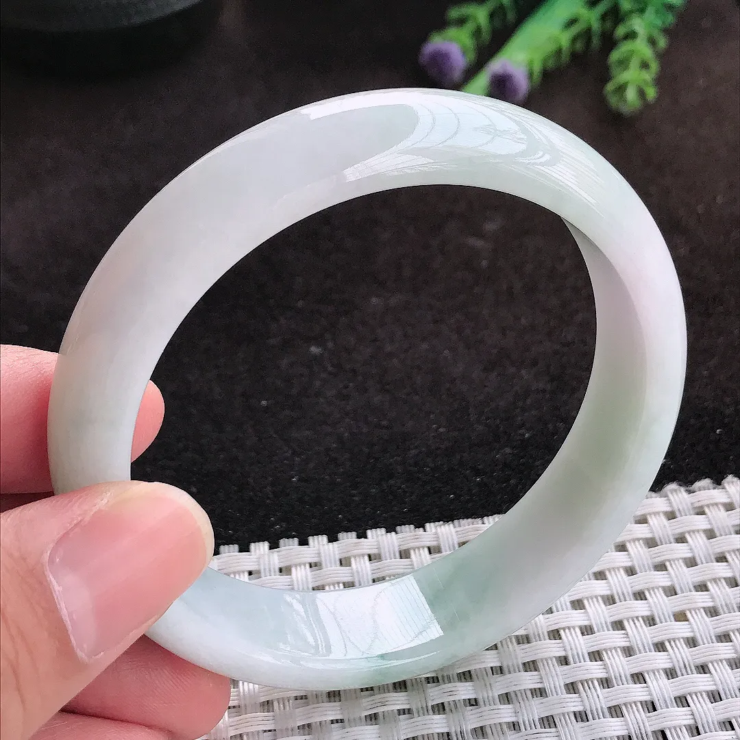 自然光59/14.9/7.6老坑秀气温润飘花宽边手镯翡翠玉镯子美人镯手环