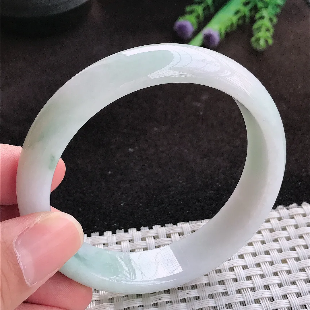 自然光59/14.9/7.6老坑秀气温润飘花宽边手镯翡翠玉镯子美人镯手环