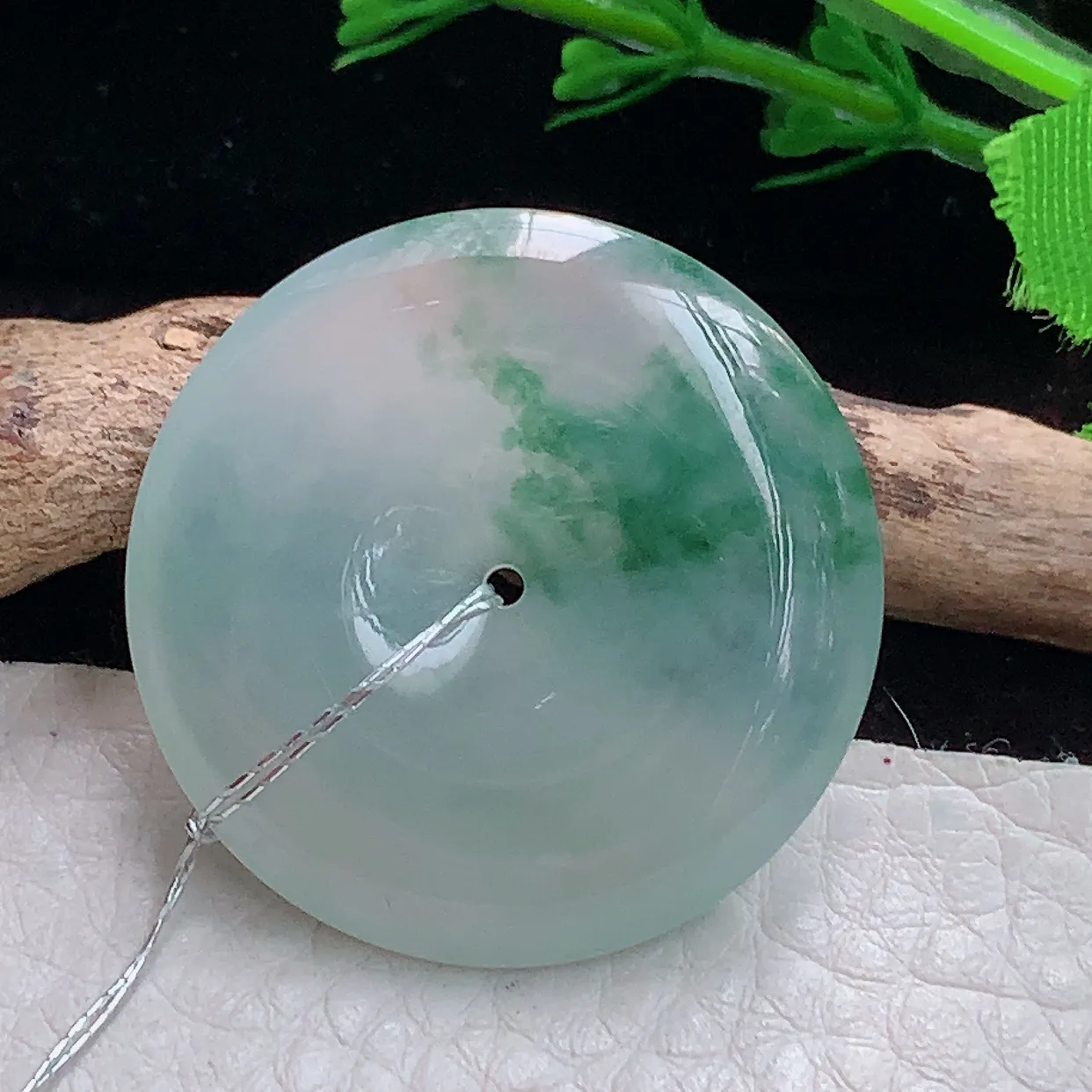 qxm实拍32*6天然缅甸翡翠冰飘花大平安扣 玉扣玉挂件 玉吊坠