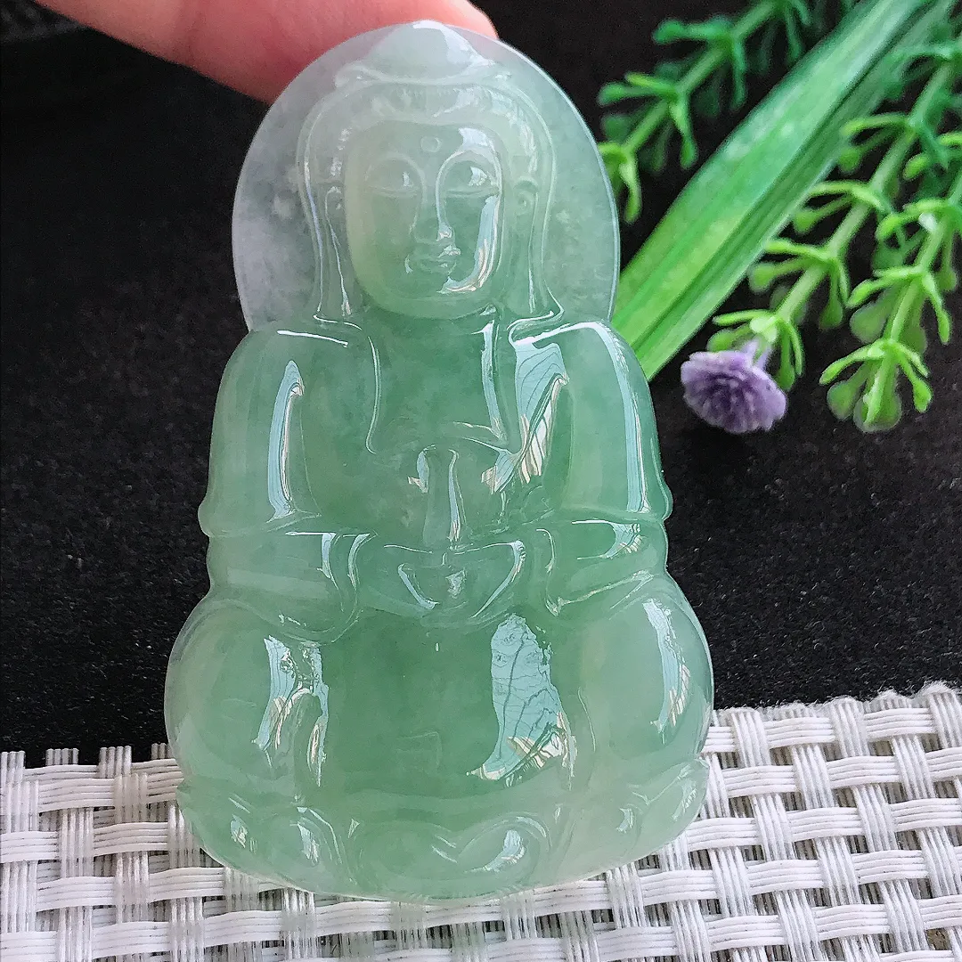 自然光68/42/7.8老坑冰胶水灵冰晴满绿观音菩萨挂件翡翠玉吊坠百搭