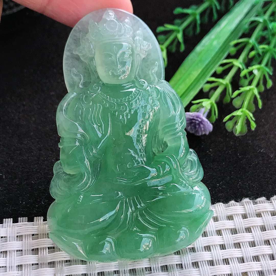 自然光68.5/44/7.3老坑冰润起胶满绿甜绿渡母菩萨挂件翡翠玉吊坠百搭