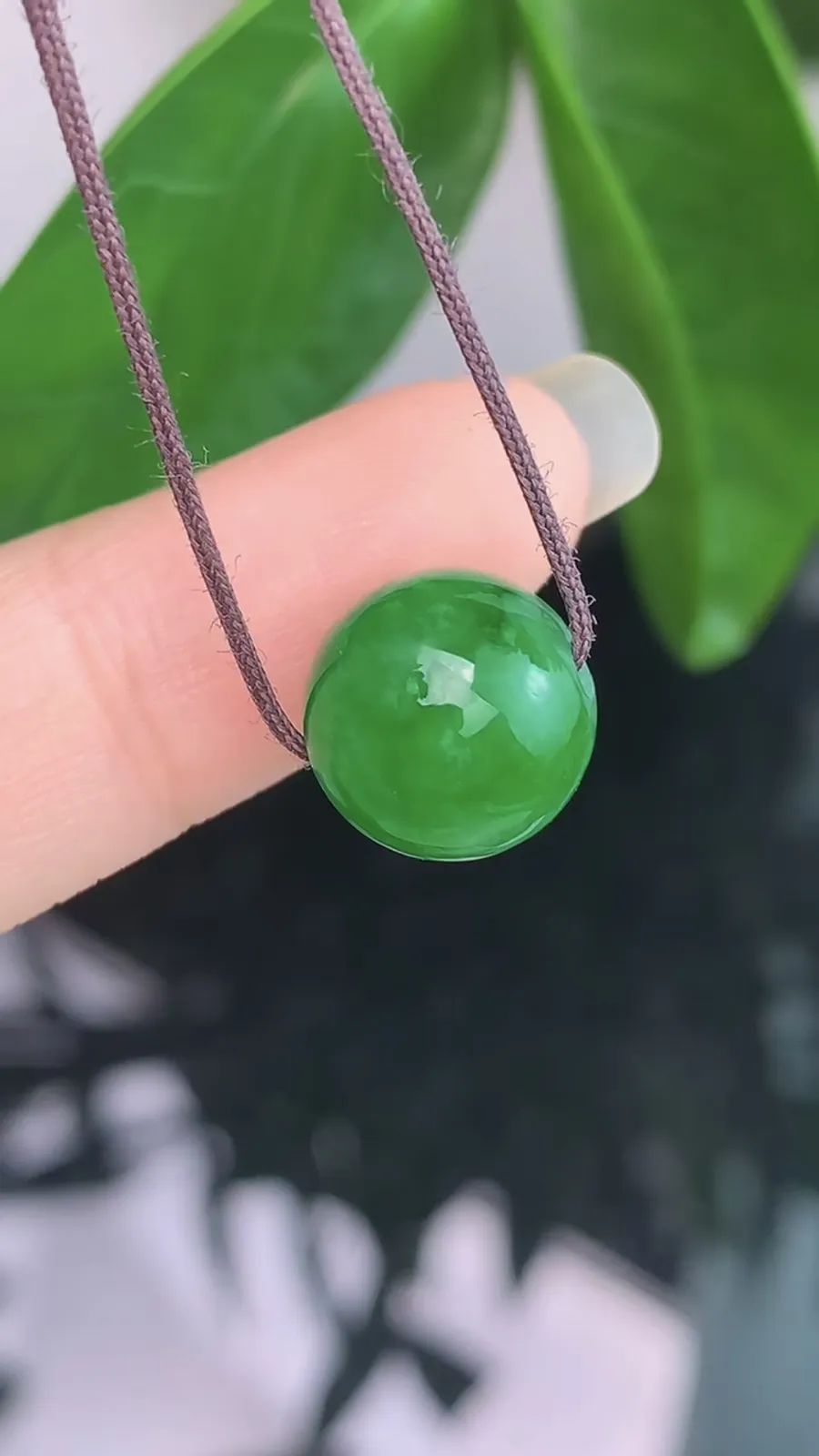 天然A货翡翠-冰糯种满绿胶感圆珠玉坠吊坠1012-281，尺寸11，重量2.00g