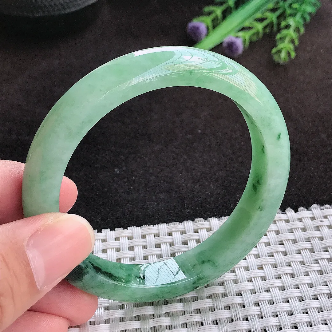 自然光55.5/11.4/8.3老坑精美温润飘花手镯翡翠玉镯子美人镯手环