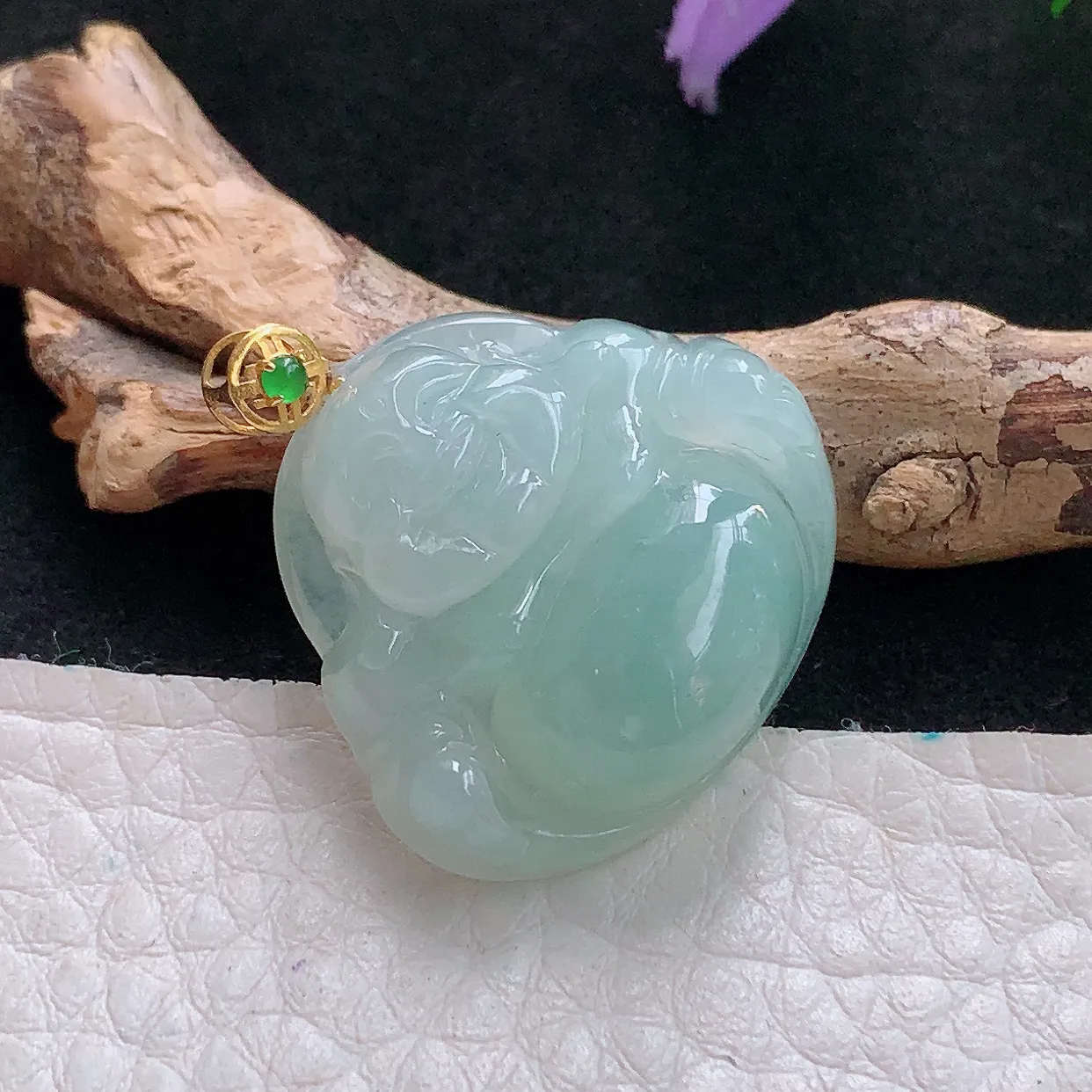 x54实拍24*26.5*7.7老坑天然翡翠冰晴绿饱满佛公 开心佛玉挂件 玉吊坠