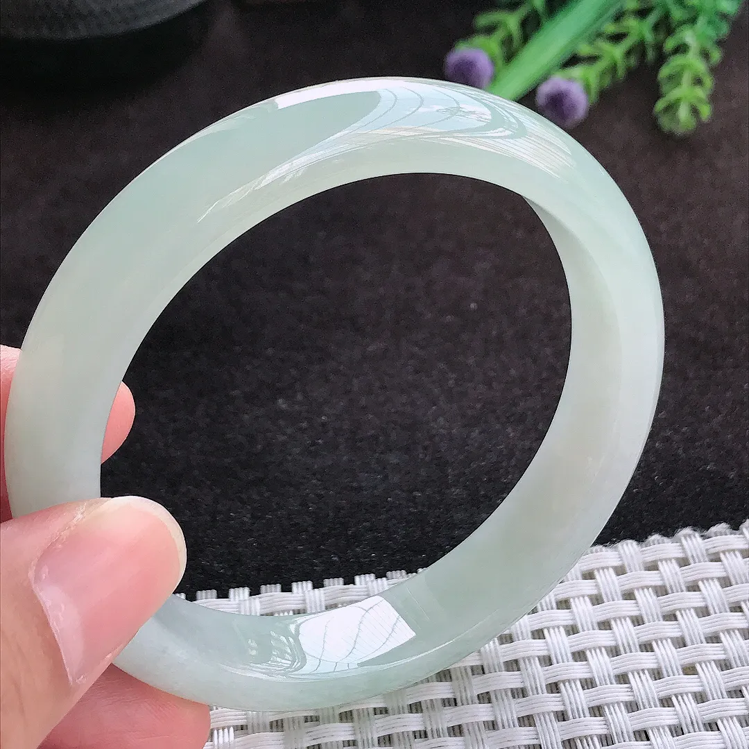 自然光59/12.7/8老坑冰纯果冻胶冰晴绿手镯翡翠玉镯子美人镯手环