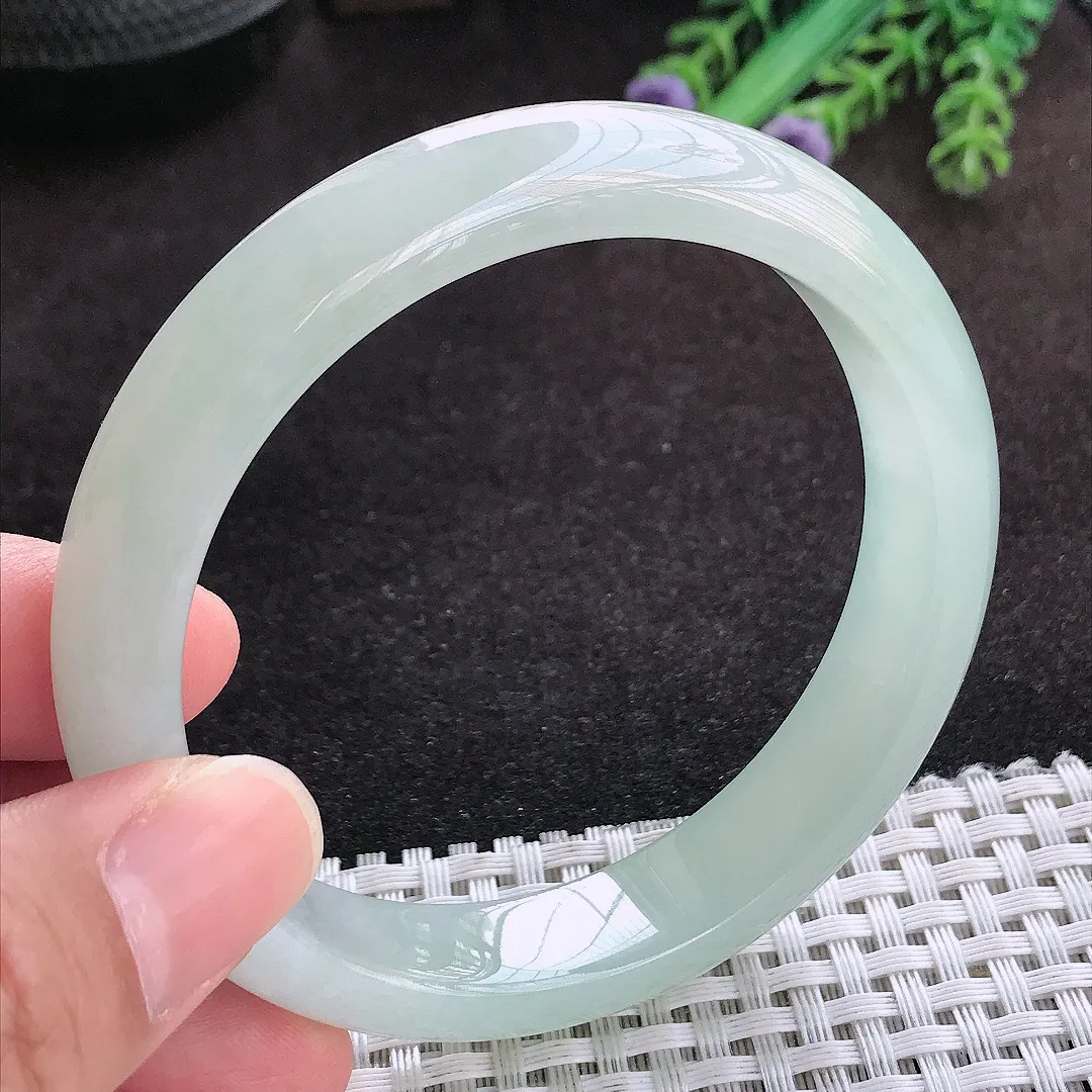 自然光59/12.7/8老坑冰纯果冻胶冰晴绿手镯翡翠玉镯子美人镯手环