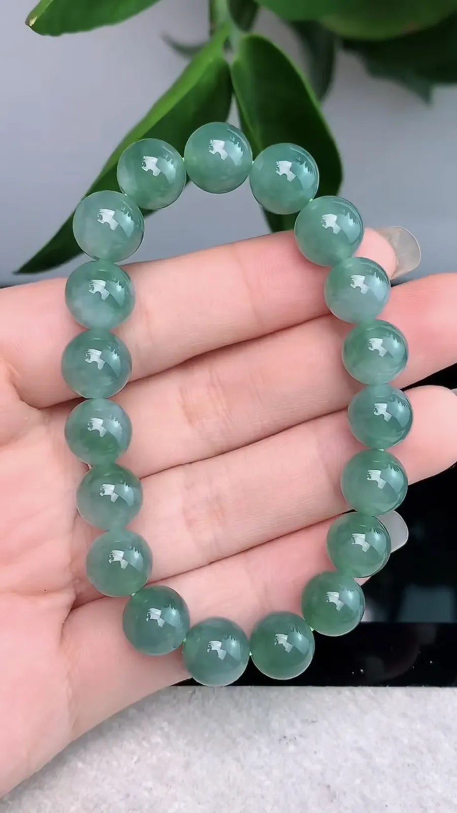 天然A货翡翠-冰糯种飘花胶感圆珠手串1017-281，尺寸取大9，重量30.00g