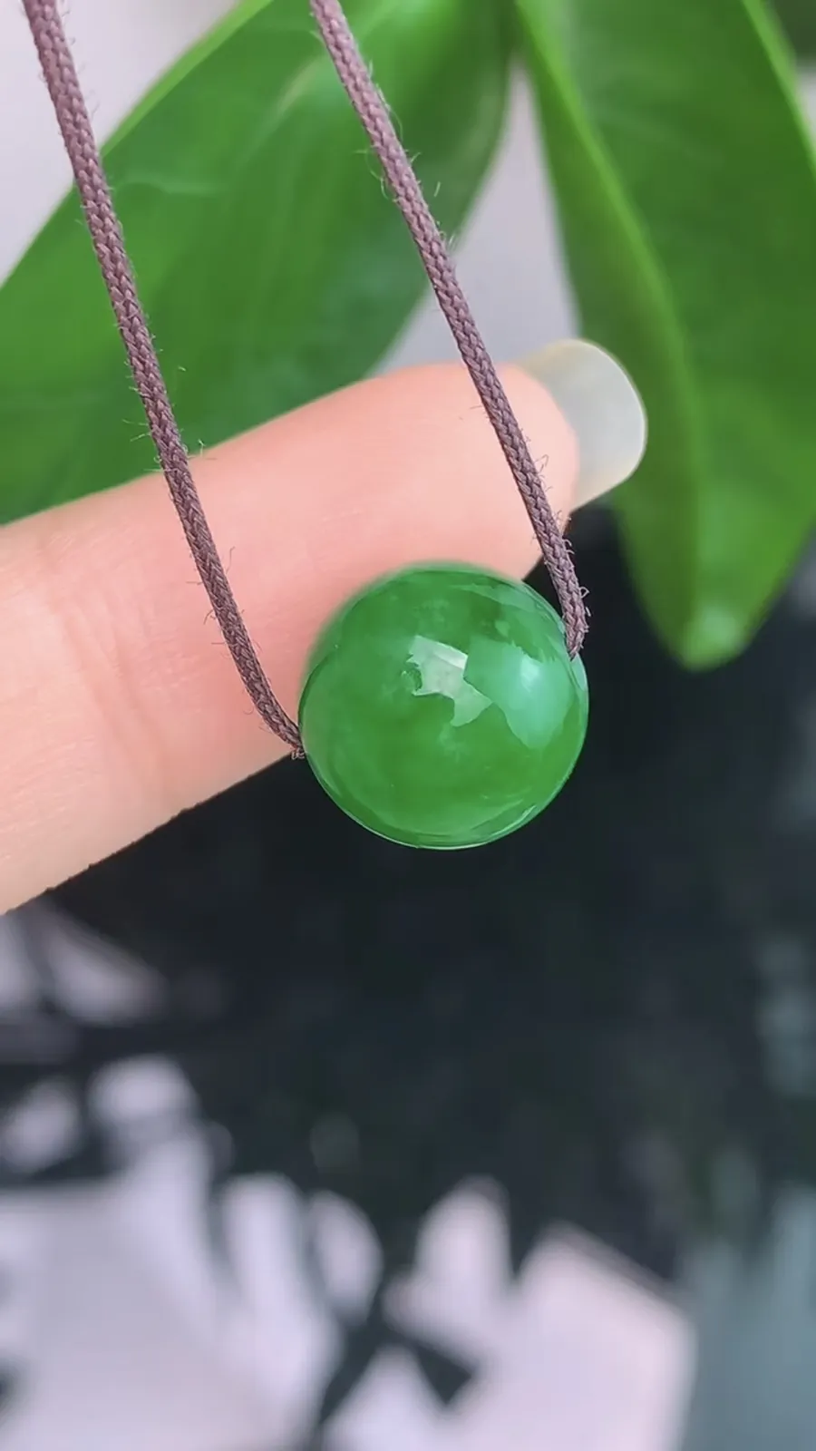 天然A货翡翠-冰糯种满绿胶感圆珠玉坠吊坠1012-281，尺寸11，重量2.00g