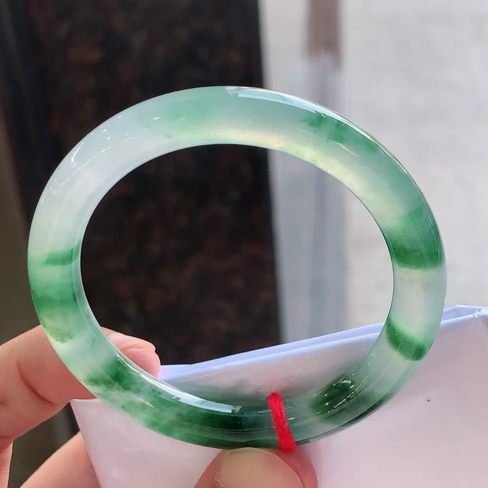 圆条冰玻绿花 微纹 尺寸:51.1/8.3 花美 种水好