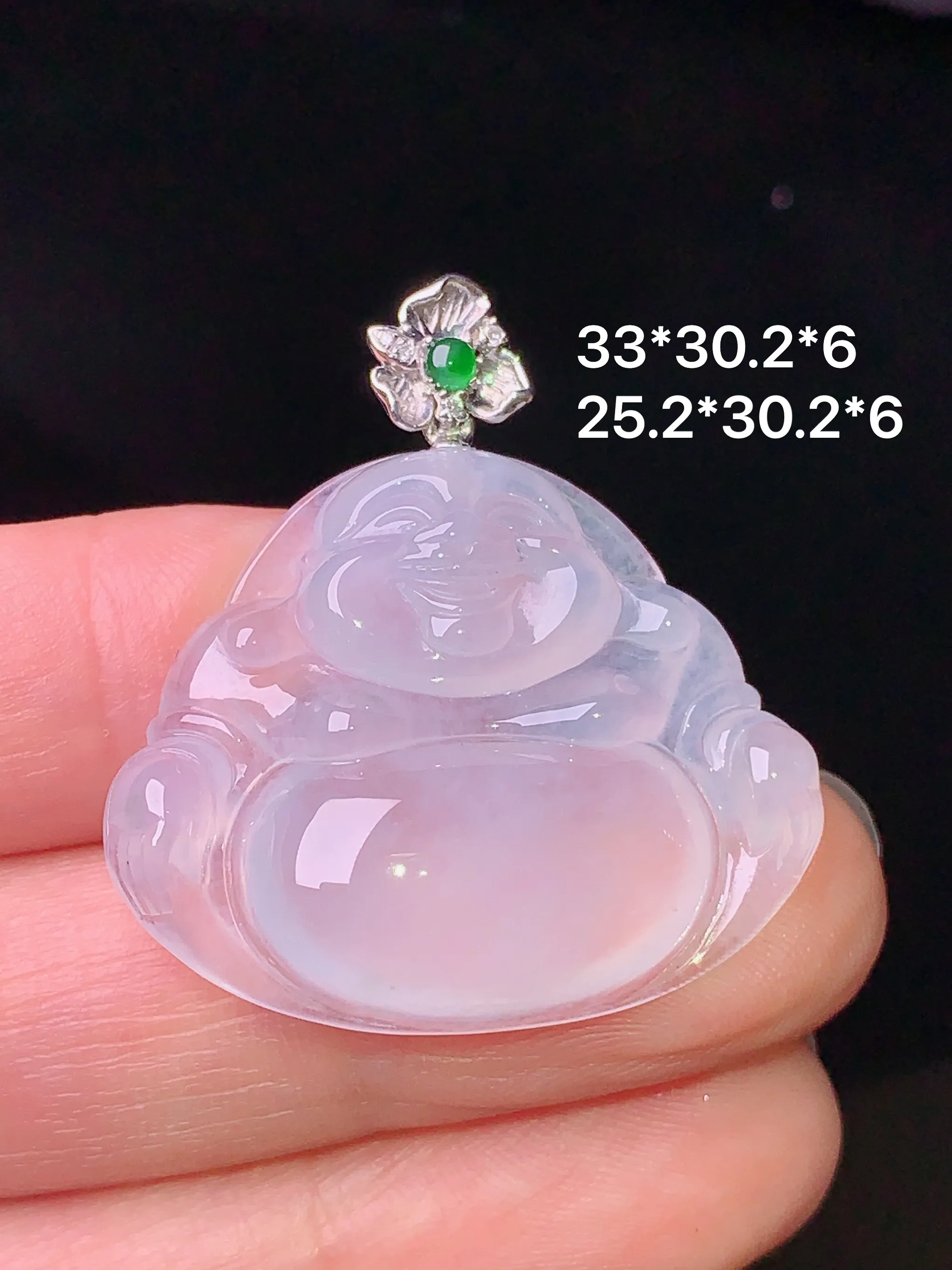 18k金钻镶嵌冰种佛公吊坠 玉质细腻 色泽清新艳丽 整体尺寸33*30.2*6