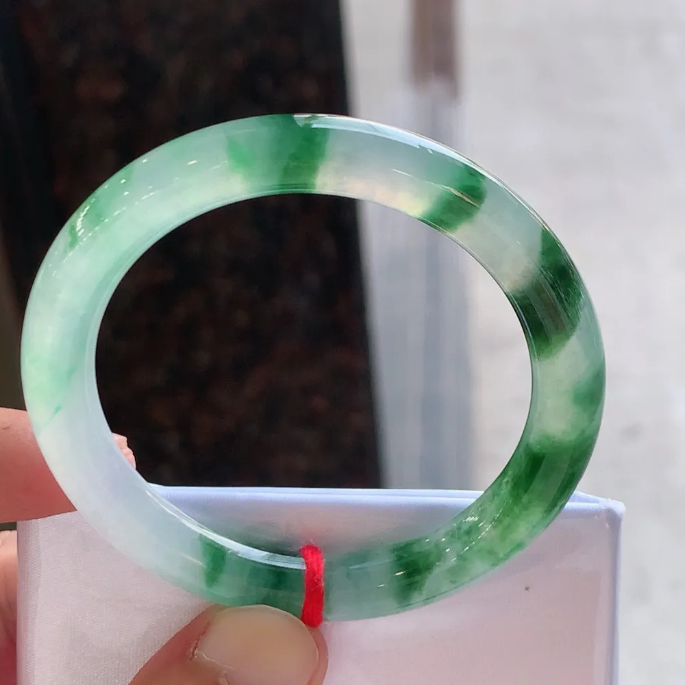 圆条冰玻绿花 微纹 尺寸:51.1/8.3 花美 种水好