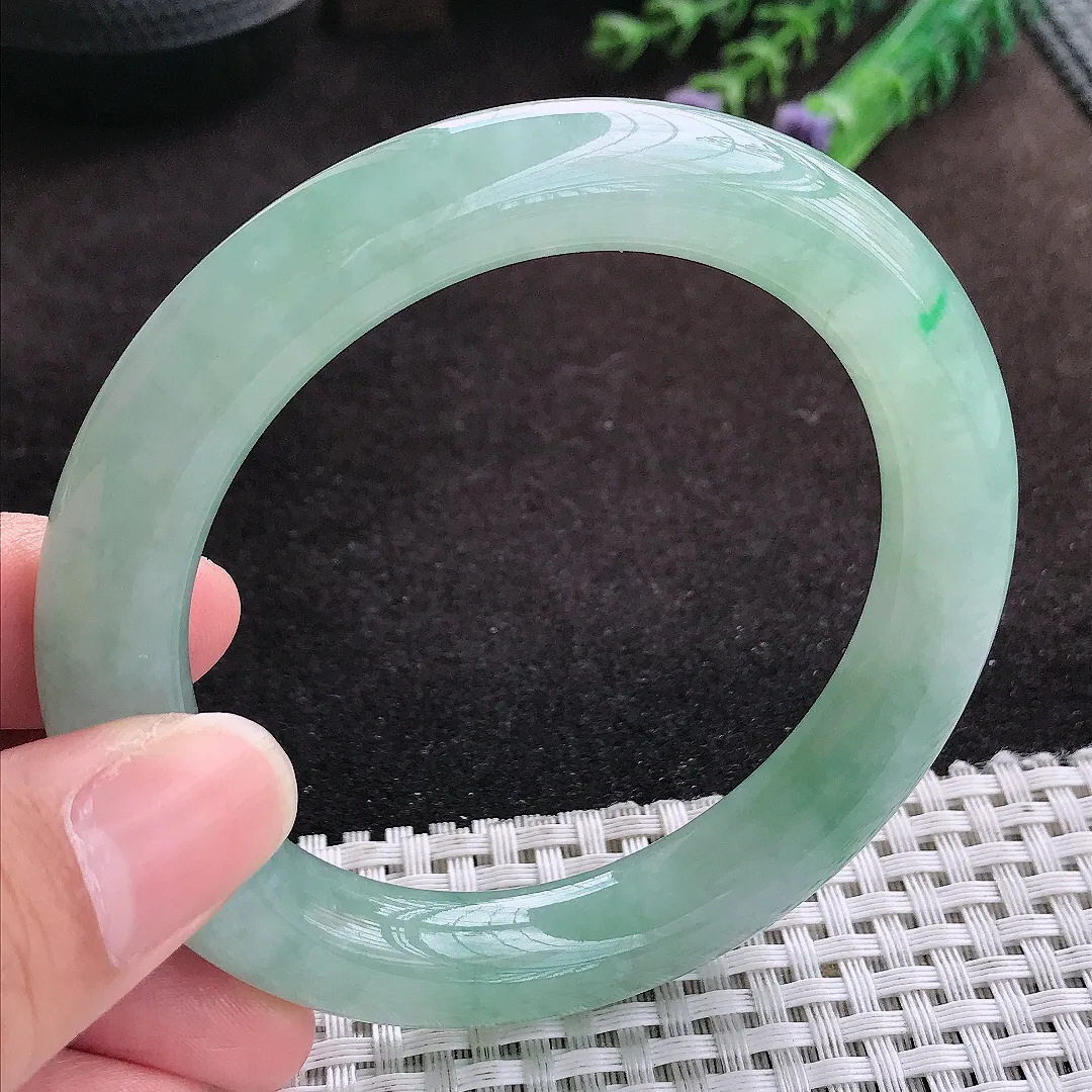 自然光57.5/11老坑冰润起胶冰晴绿圆条手镯翡翠玉镯子美人镯手环