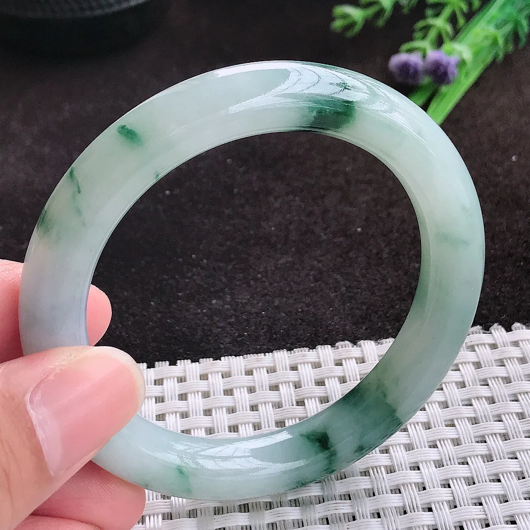 自然光53/10.2/9.3老坑精美温润飘花圆条手镯翡翠玉镯子美人镯手环