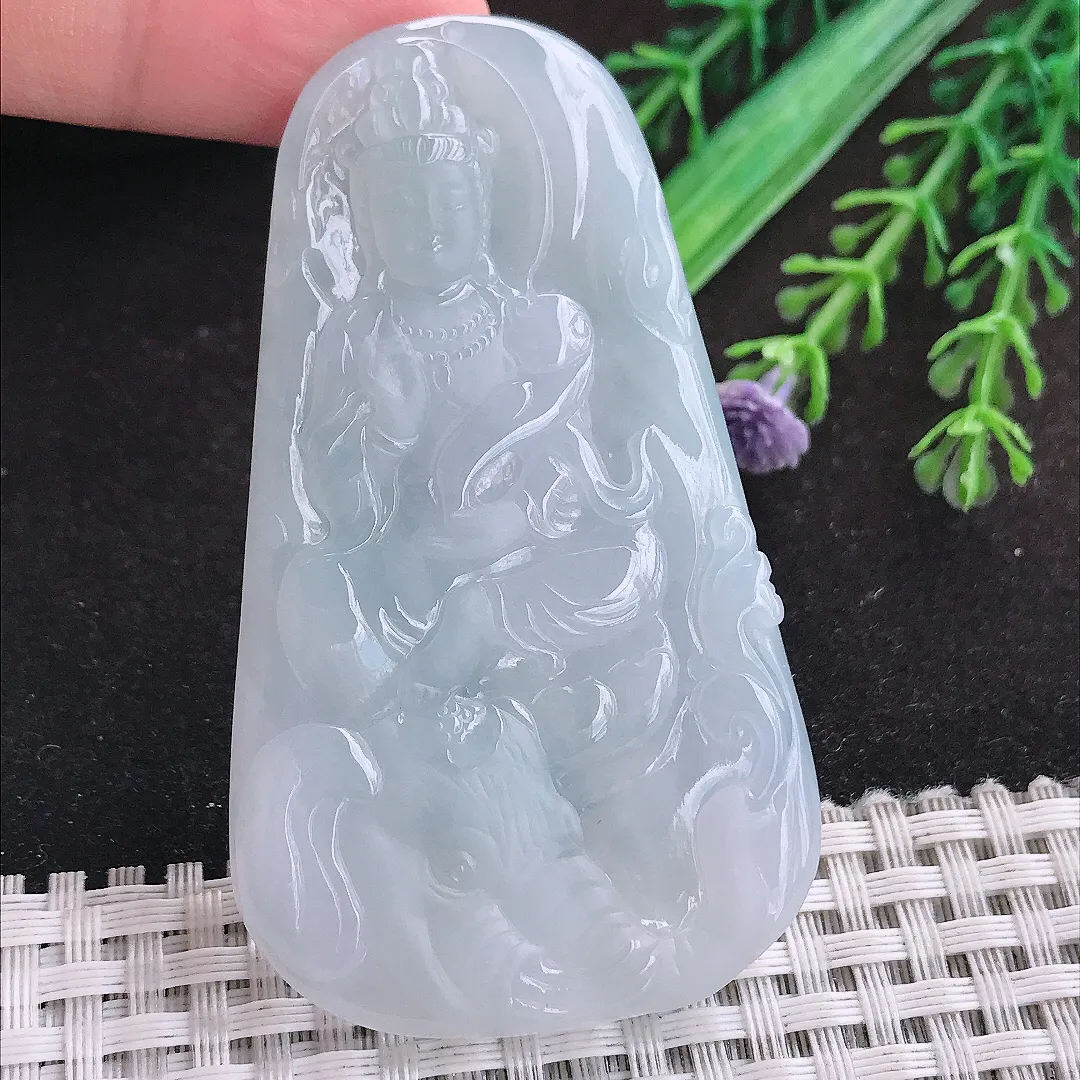 自然光68.4/39.8/6老坑秀气冰胶月光白普贤菩萨挂件翡翠玉坠吊坠百搭