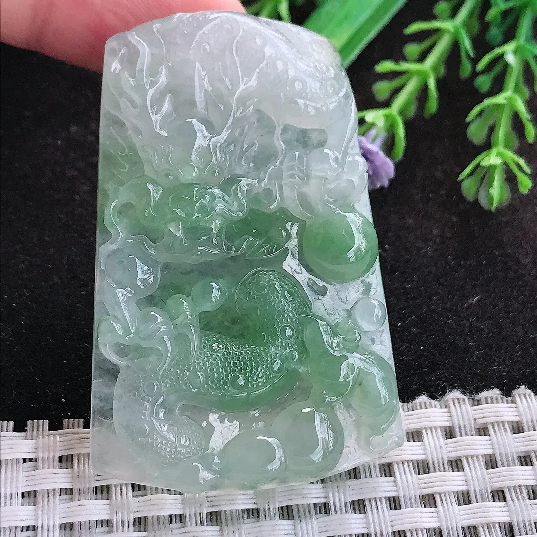 自然光55.6/36/7.3老坑冰胶果冻飘花龙牌挂件翡翠玉坠吊坠百搭