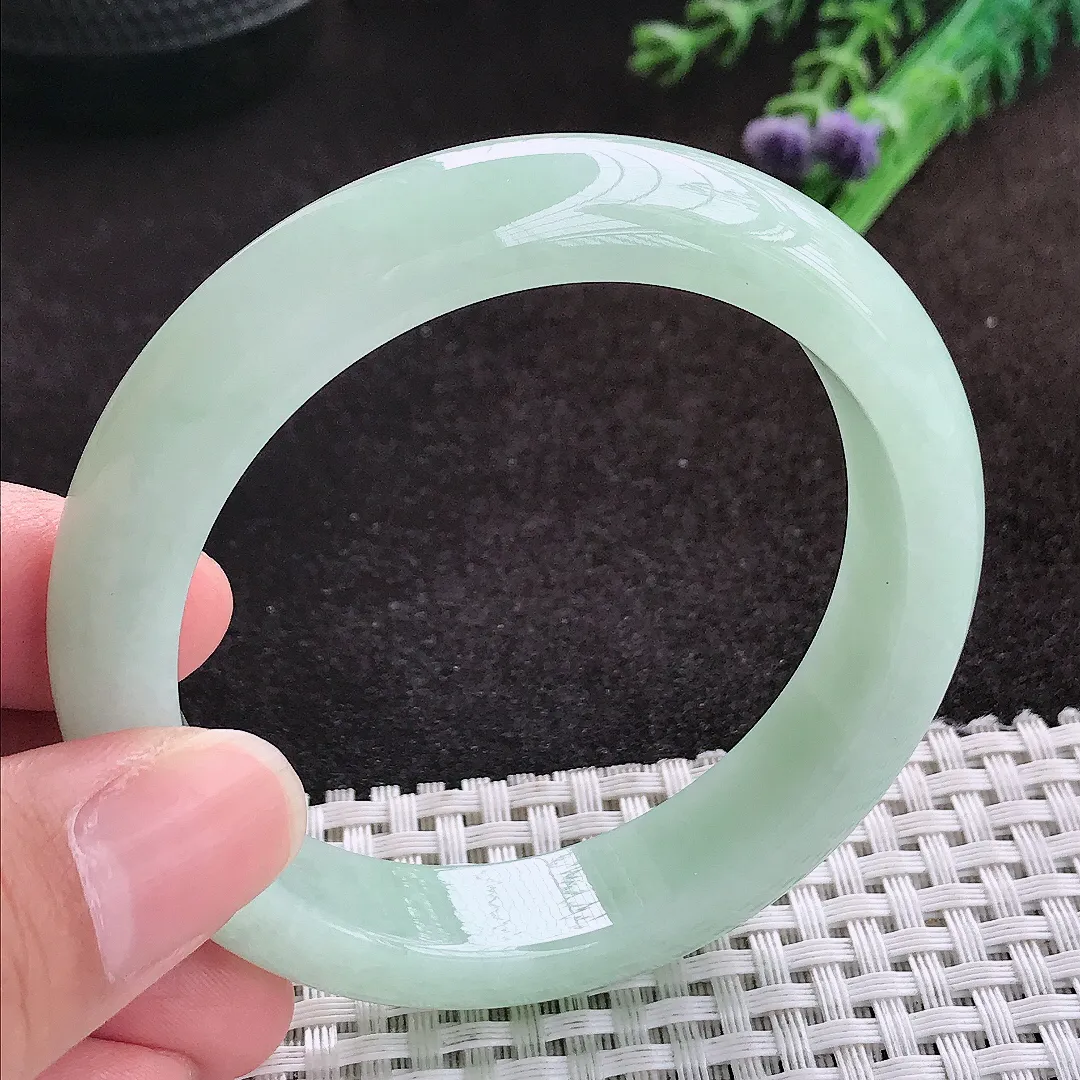 自然光55/12.6/8.3老坑秀气冰润冰晴绿手镯翡翠玉镯子美人镯手环