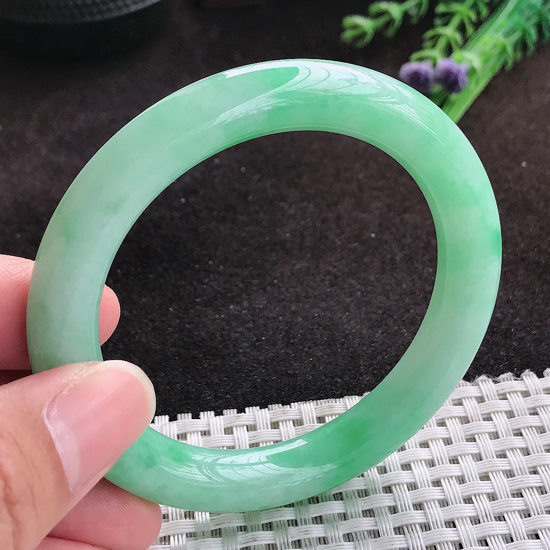 自然光54.5/10.1/9.8老坑温润满绿圆条手镯翡翠玉镯子美人镯手环