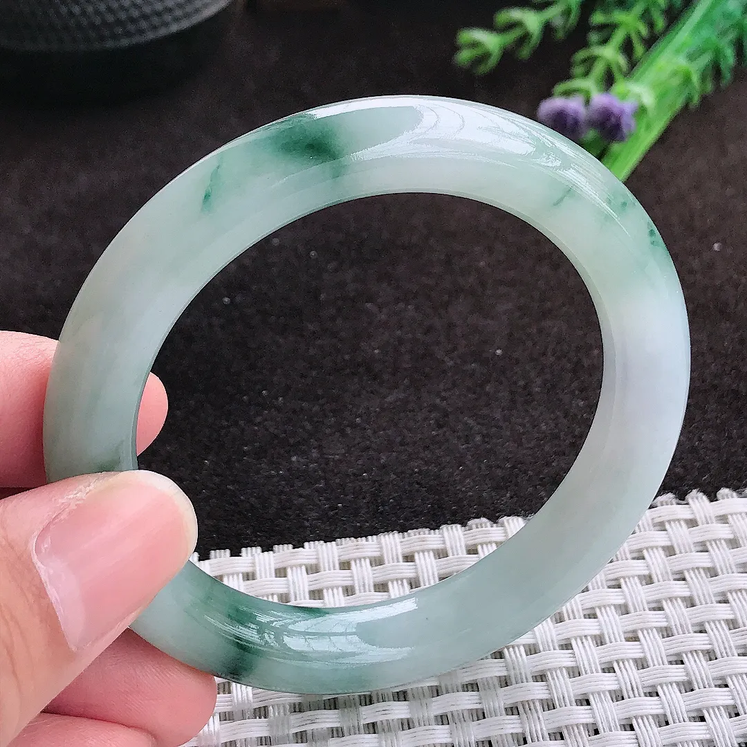 自然光53/10.2/9.3老坑精美温润飘花圆条手镯翡翠玉镯子美人镯手环