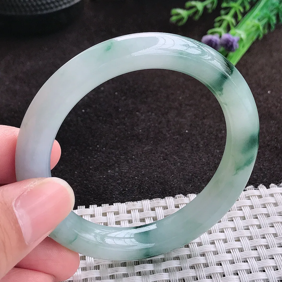 自然光53/10.2/9.3老坑精美温润飘花圆条手镯翡翠玉镯子美人镯手环