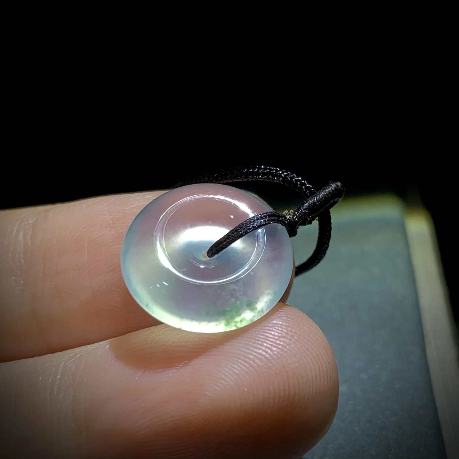 高品质翡翠平安扣子，15.2-5mm，