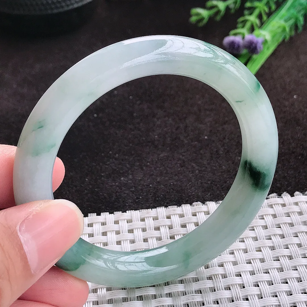 自然光53/10.2/9.3老坑精美温润飘花圆条手镯翡翠玉镯子美人镯手环