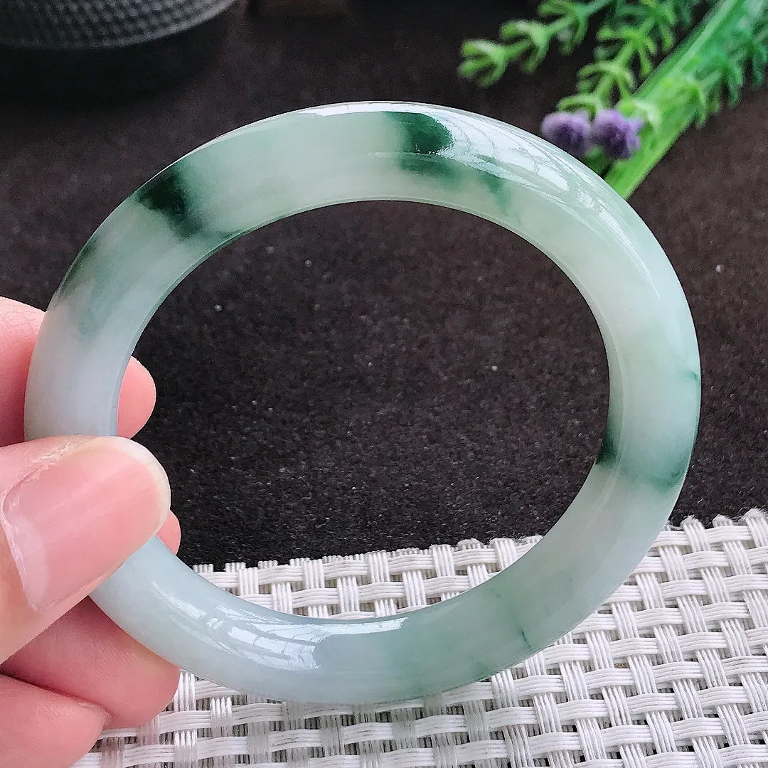 自然光53/10.2/9.3老坑精美温润飘花圆条手镯翡翠玉镯子美人镯手环