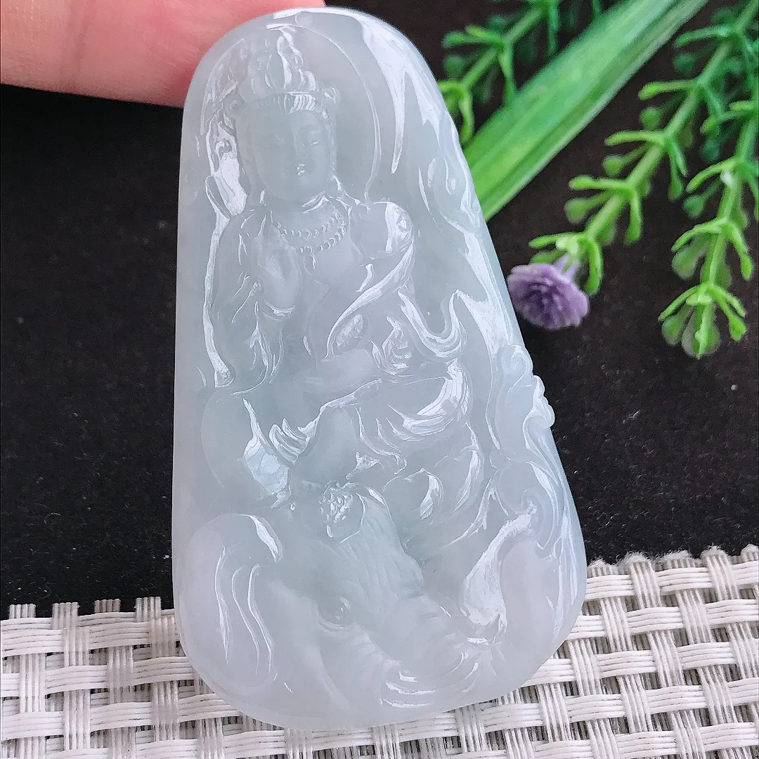 自然光68.4/39.8/6老坑秀气冰胶月光白普贤菩萨挂件翡翠玉坠吊坠百搭