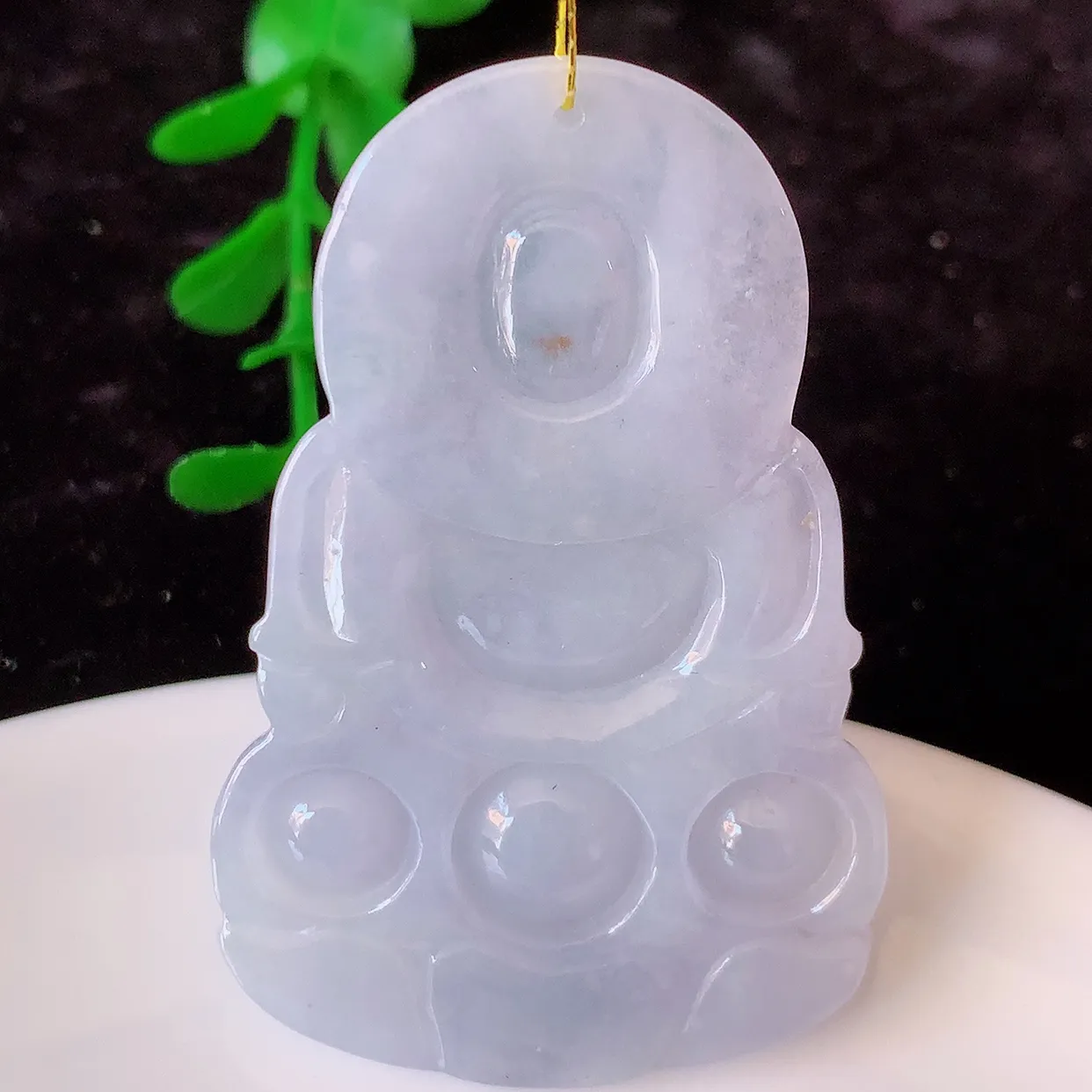 自然光实拍，冰胶紫罗兰翡翠观音菩萨吊坠，冰透亮泽，美观亮丽，观音面相端庄#35.17