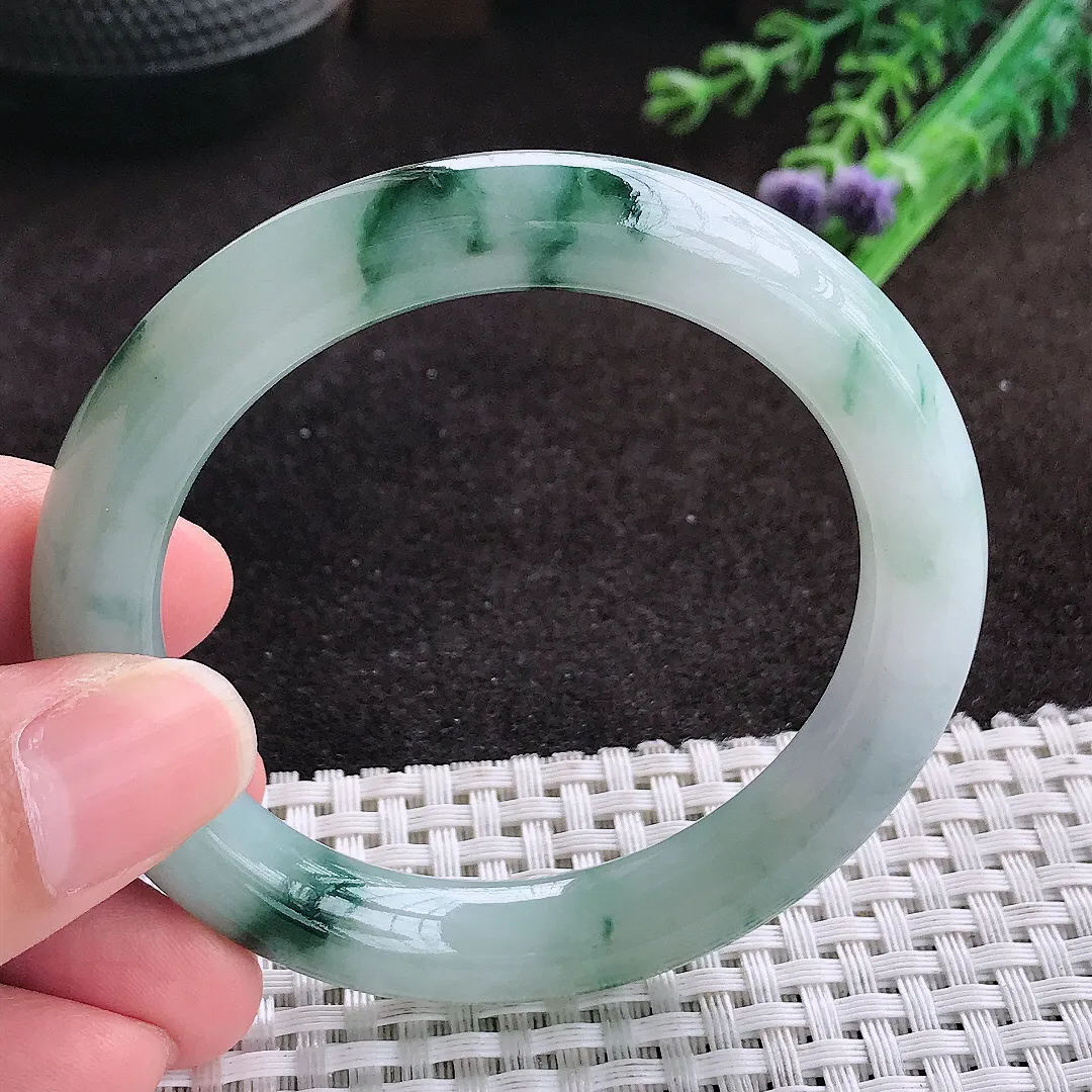 自然光53/10.2/9.3老坑精美温润飘花圆条手镯翡翠玉镯子美人镯手环