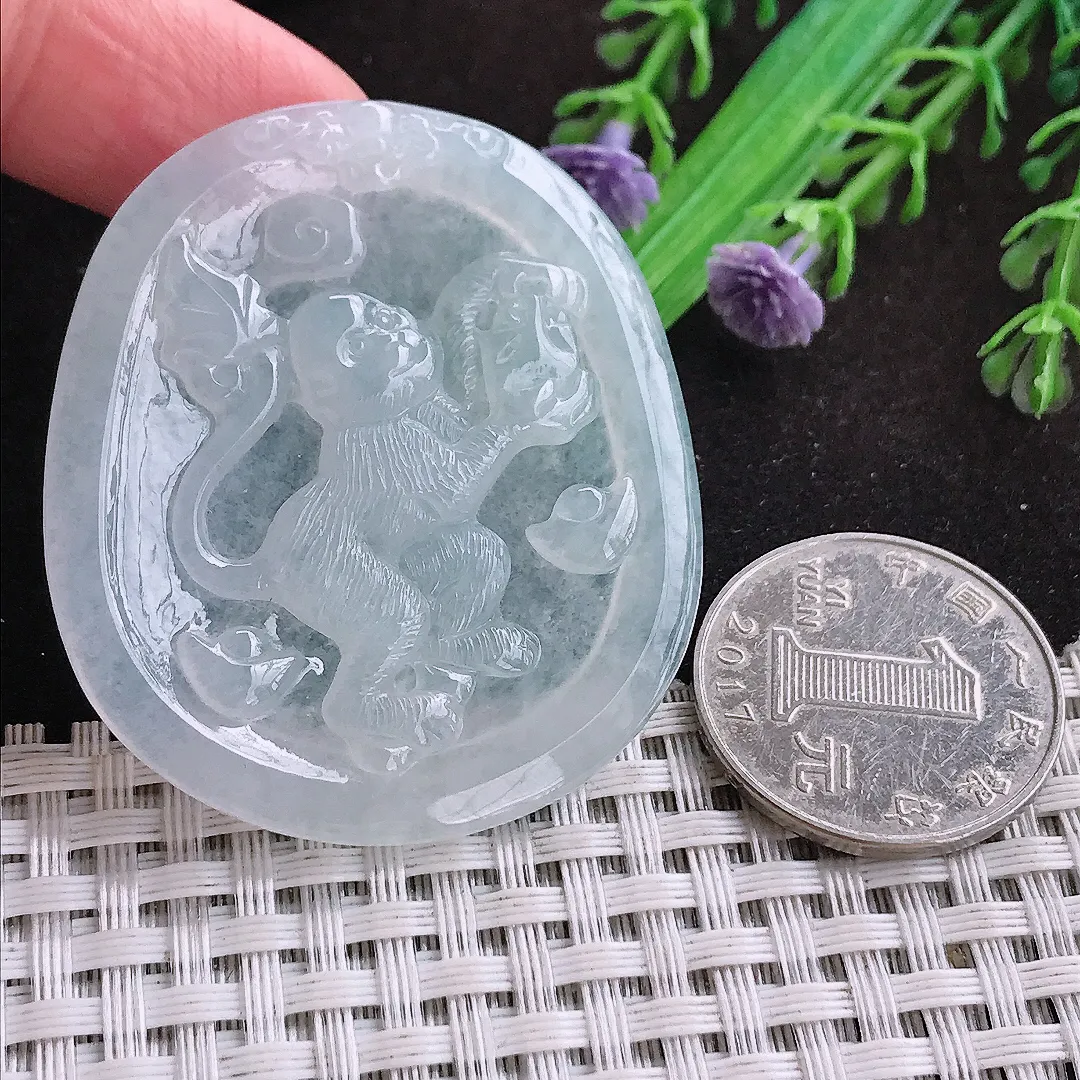 自然光49/42.6/5.1老坑冰透果冻胶白冰生肖猴挂件翡翠玉坠吊坠百搭