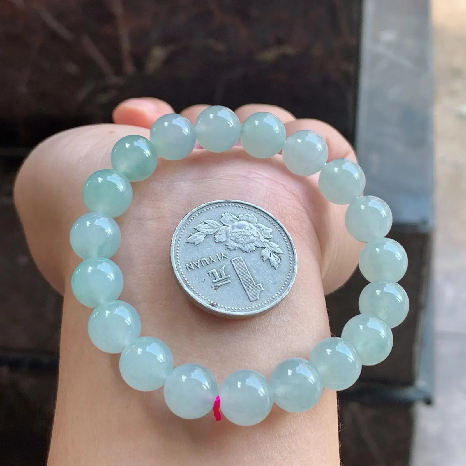 冰晴水手串

尺寸10