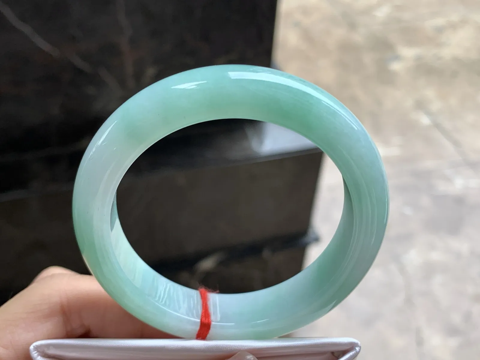 54-13-9

晴绿手镯^_^清新 yezu