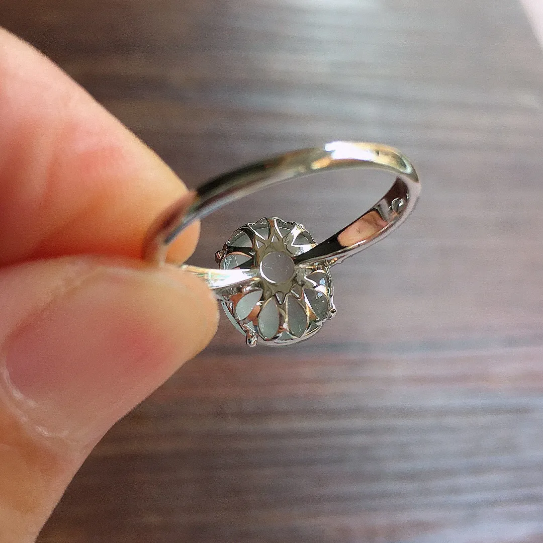 冰种蛋面戒指 18k金镶嵌，简约时尚，冰润细腻，种水足，圈口14 裸石10.1*9*3.5