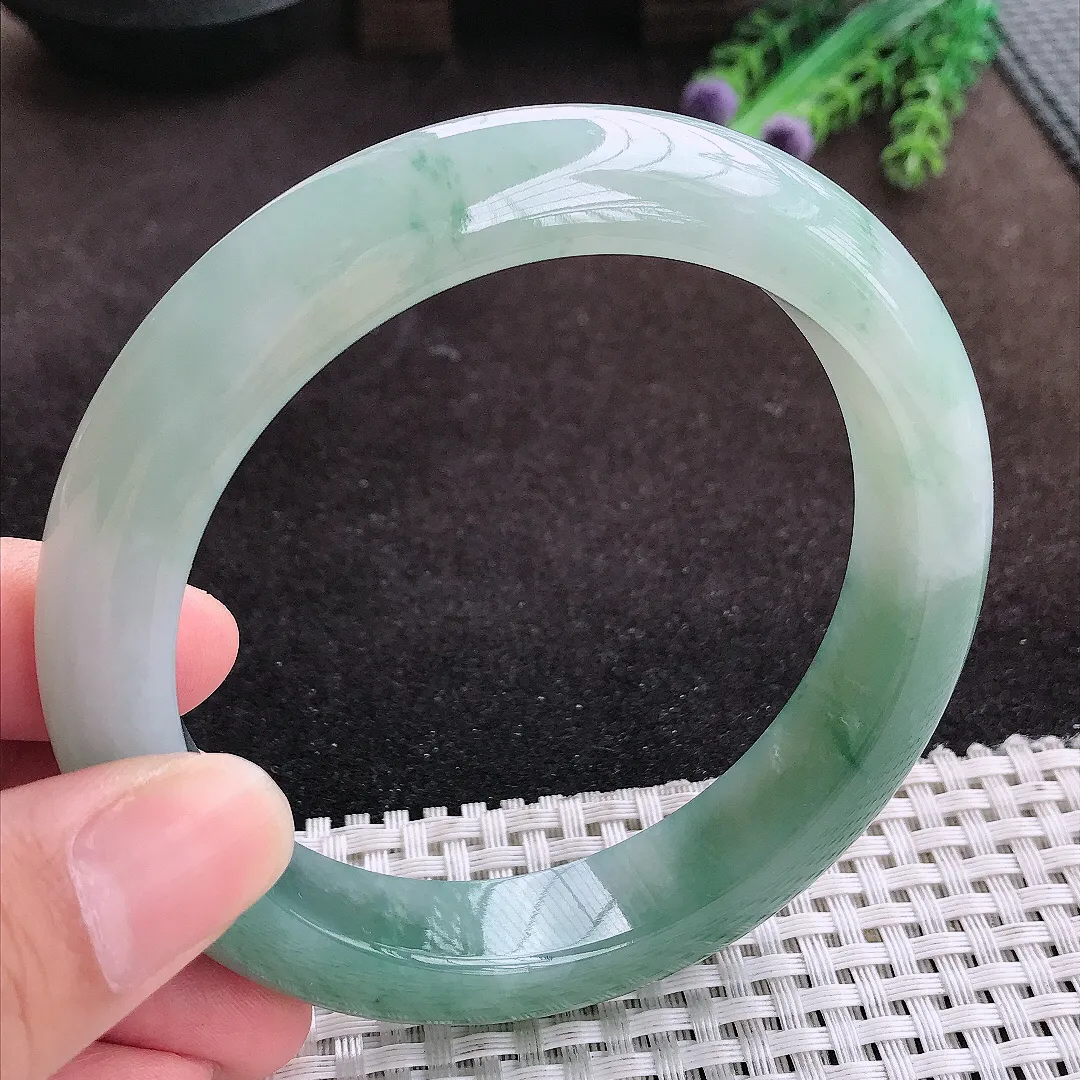 自然光63.8/13.3/9.8老坑冰胶果冻飘花大圈口手镯宽边翡翠玉镯手环
