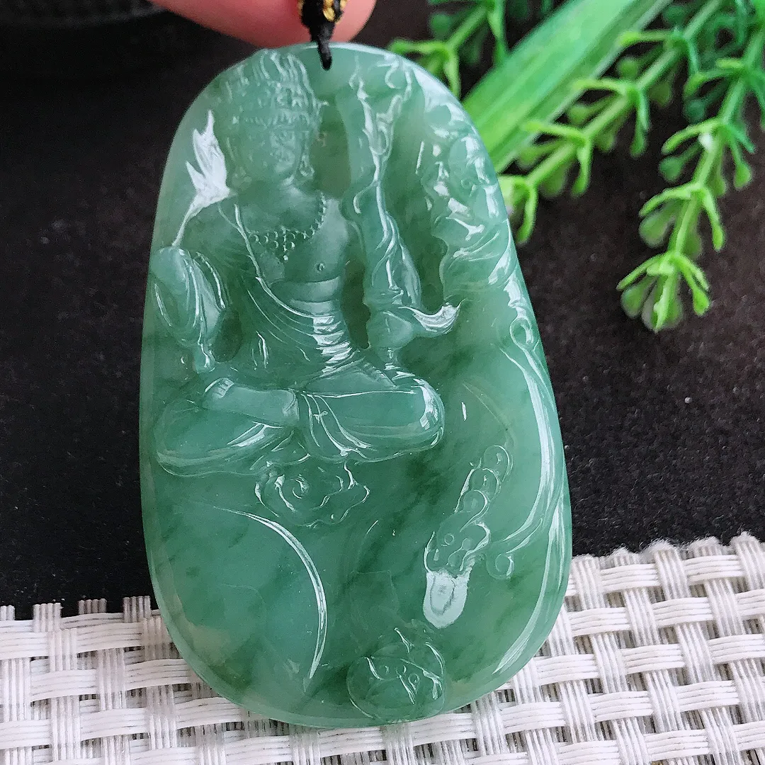 自然光62/38.5/5.6老坑冰胶水灵满色不动明王挂件翡翠玉坠吊坠百搭