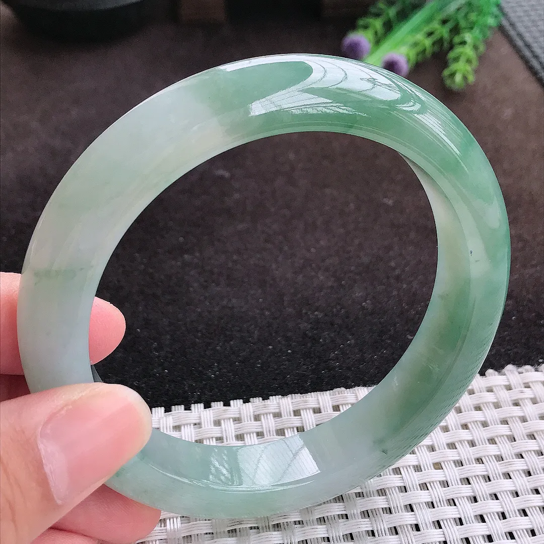 自然光63.8/13.3/9.8老坑冰胶果冻飘花大圈口手镯宽边翡翠玉镯手环