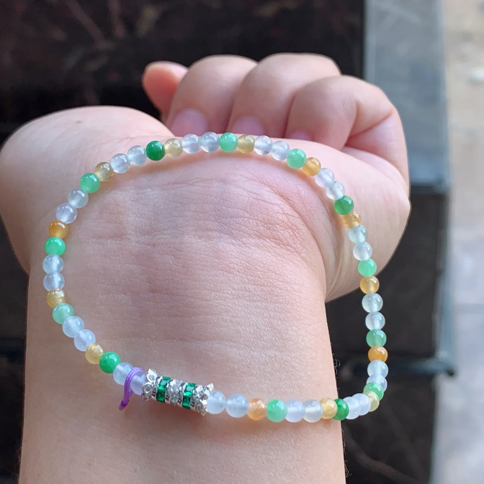 马卡龙色手串

尺寸3.6