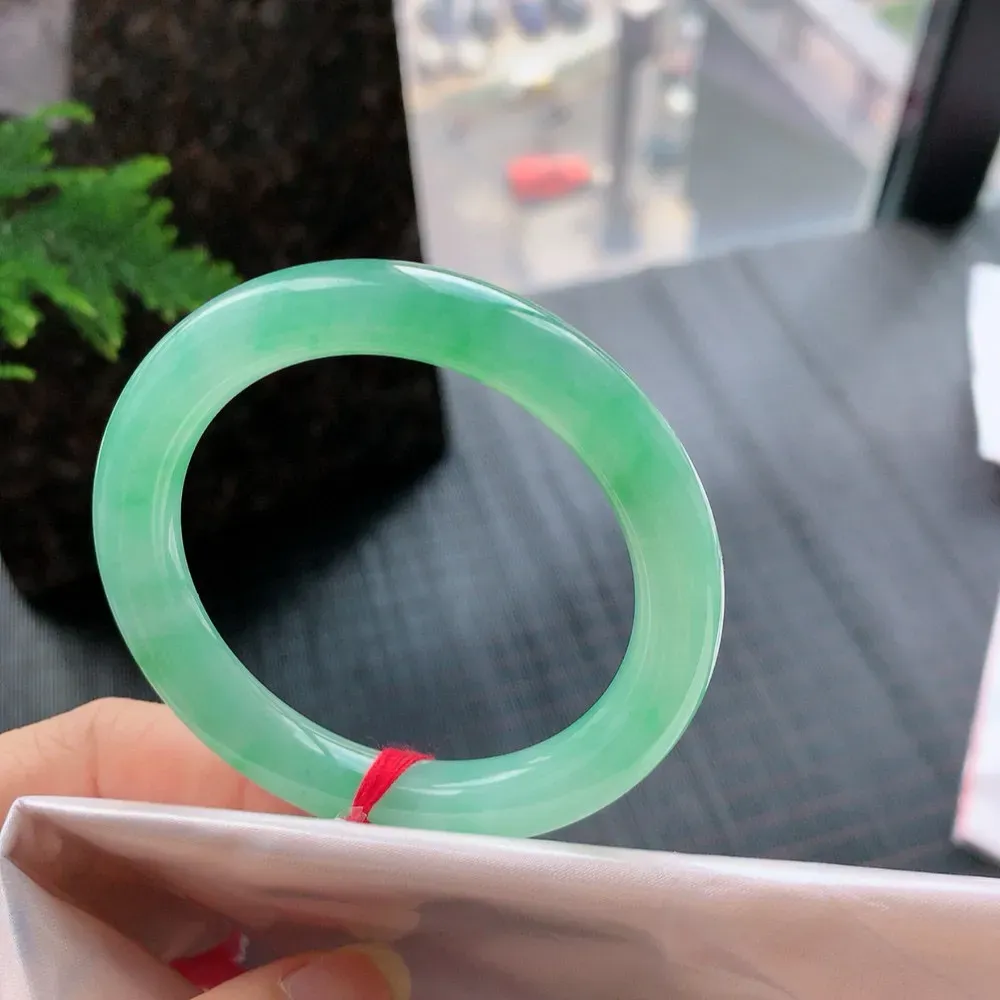 圆条高冰绿 无瑕 尺寸:50.8/9.7/8.7 种色兼备️️