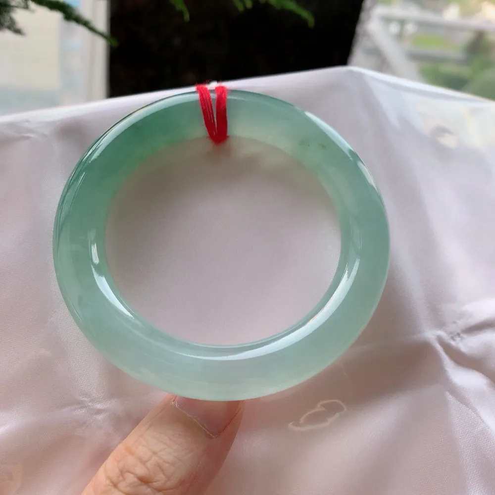 圆条高冰绿 无瑕 尺寸:54.2/11.1 种色兼备️️