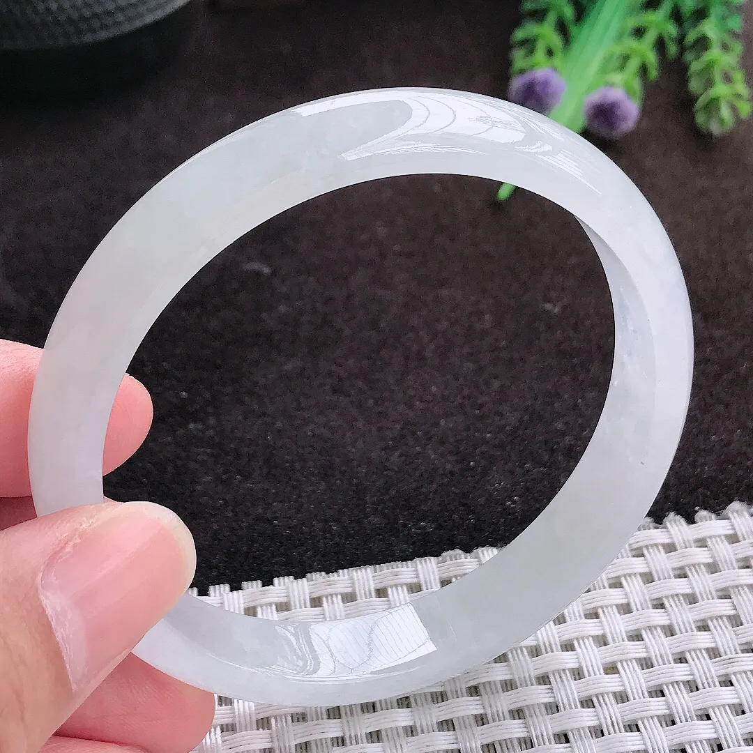 自然光59.8/11.2/6.5老坑冰透起胶白月光手镯宽边翡翠玉镯手环
