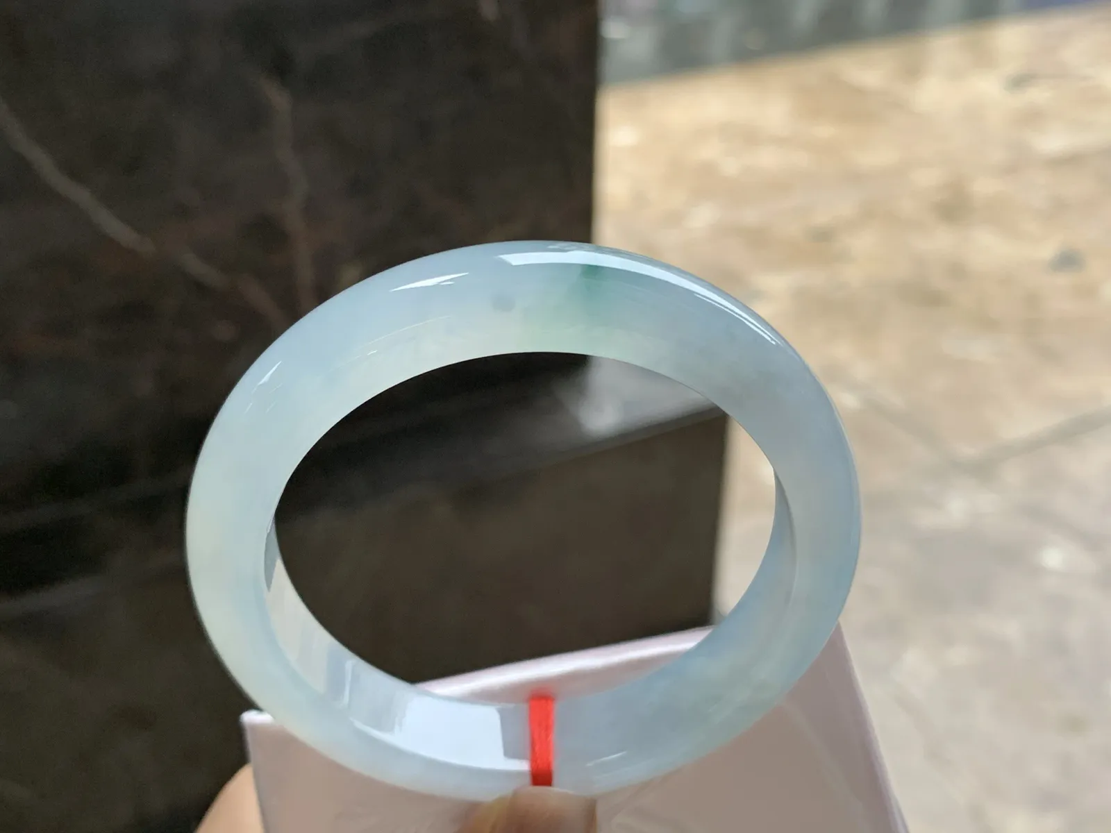 56.5-12.6-8.5

蓝花手镯^_^清新 水润