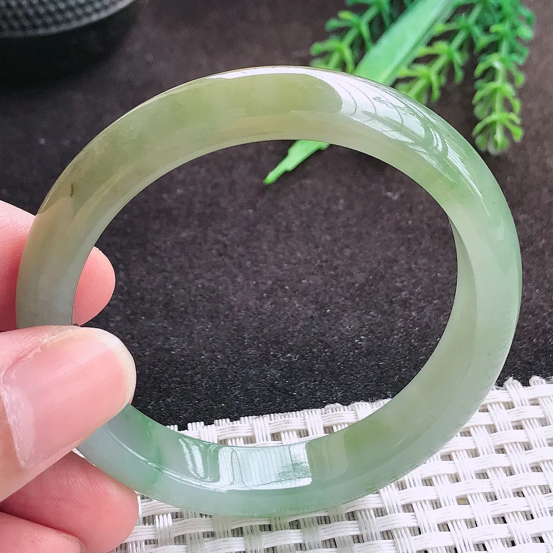 自然光52/11.1/7.3老坑冰胶水灵黄加绿手镯宽边翡翠玉镯手环小圈口