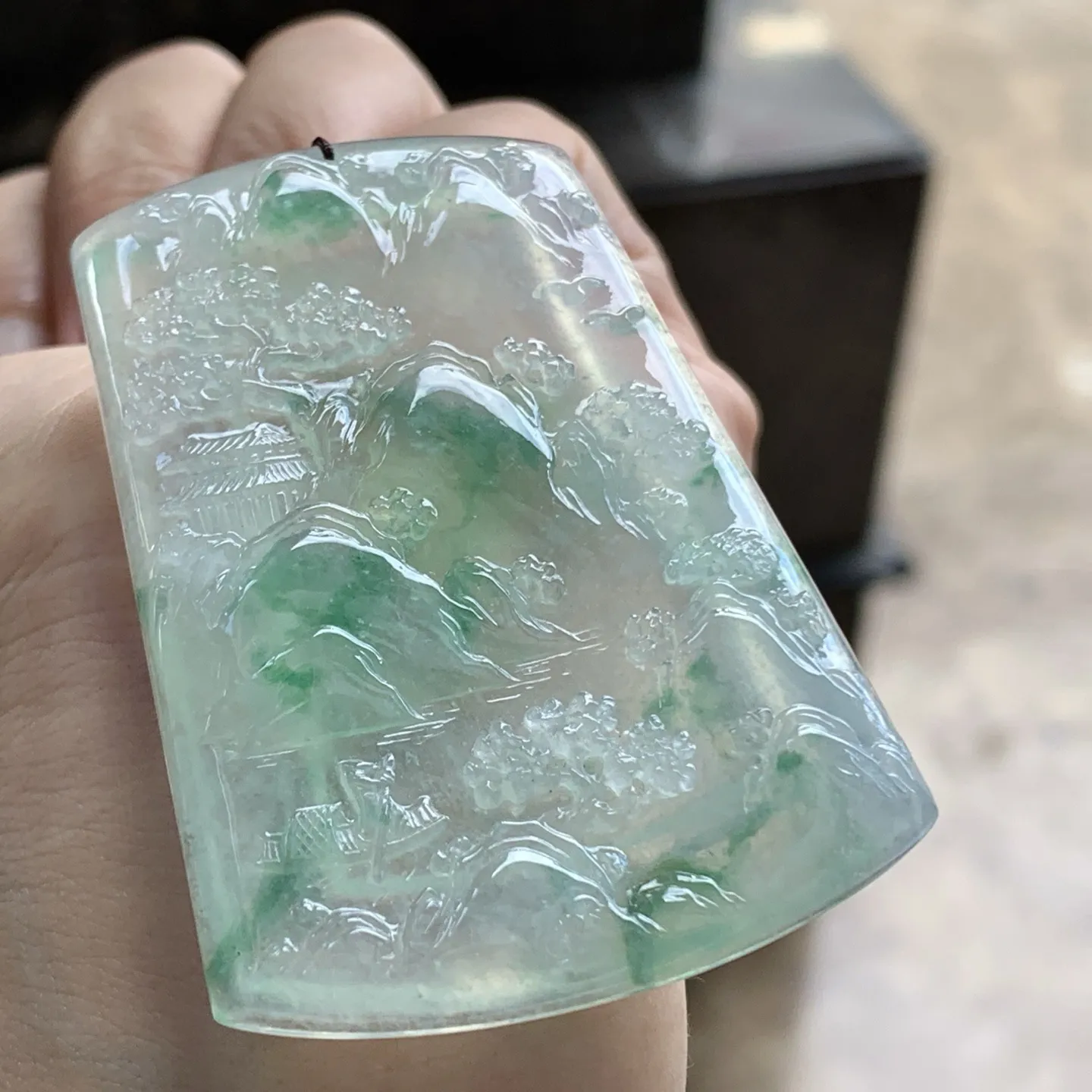 冰种绿花山水牌^_^种水好 飘花好看