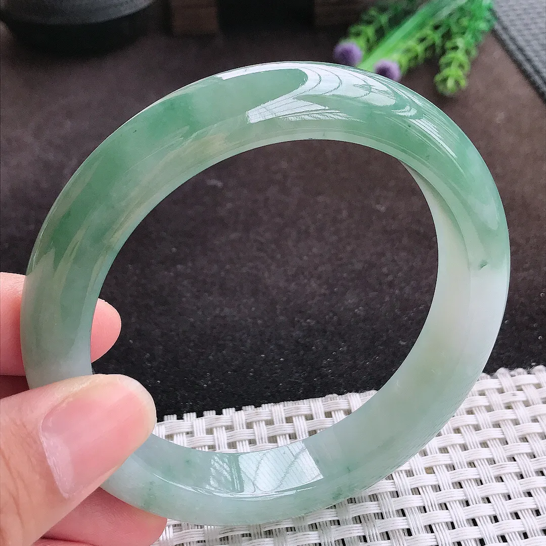 自然光63.8/13.3/9.8老坑冰胶果冻飘花大圈口手镯宽边翡翠玉镯手环