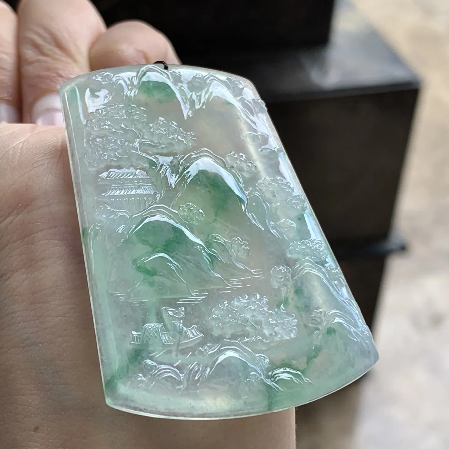 冰种绿花山水牌^_^种水好 飘花好看